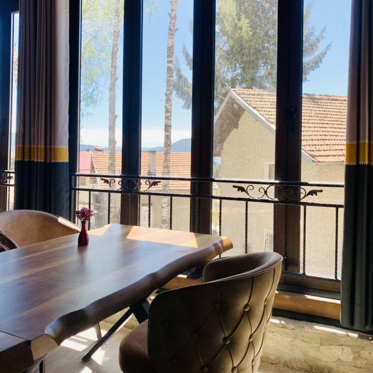 Стил , комфорт и вкус в нашия ресторант