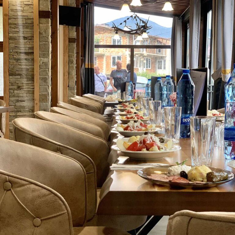 АрдоХил ресторант за повод