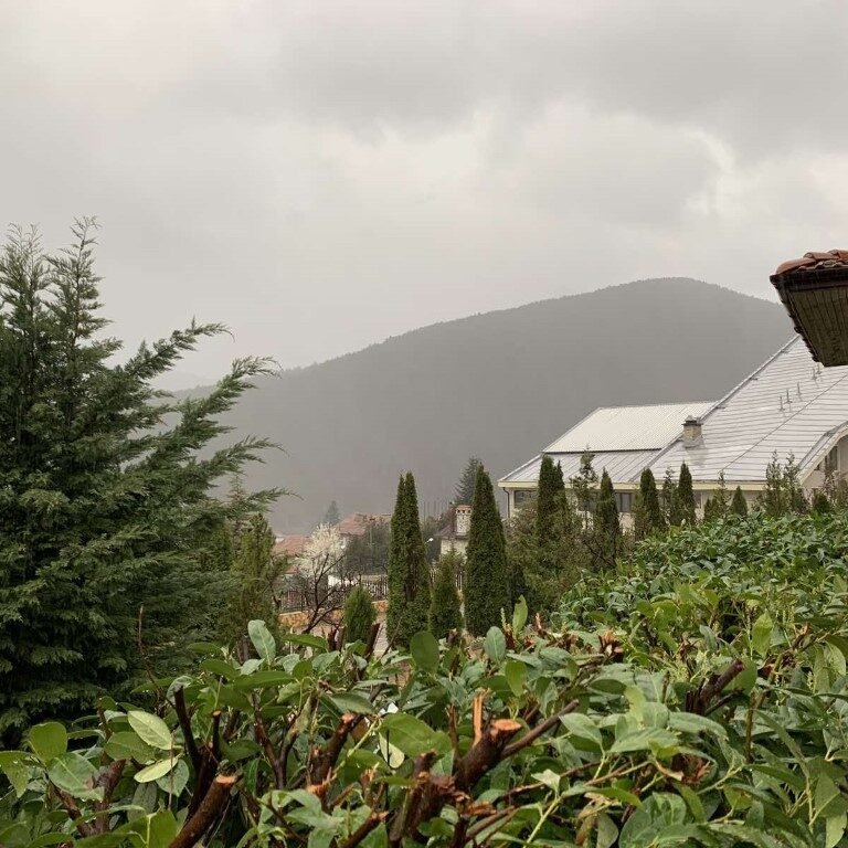 Дъждовен ден във Велинград