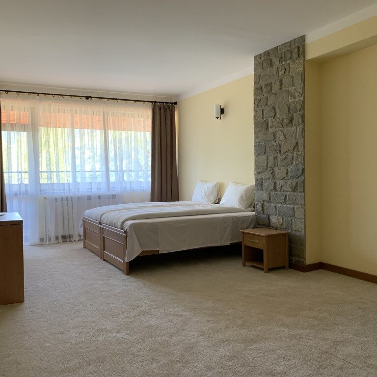 Стая за двама с тераса